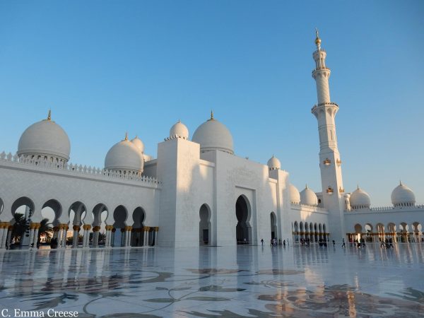 Beautiful places you must visit Abu Dhabi Grand Mosque (2)